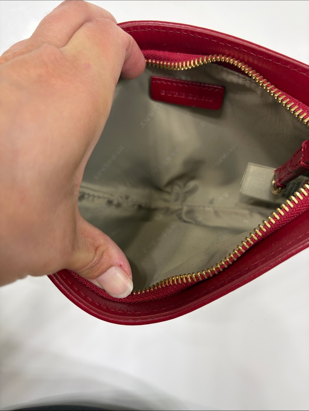 Burberry Haymarket Check Clara Pochette - Picture 4 of 8